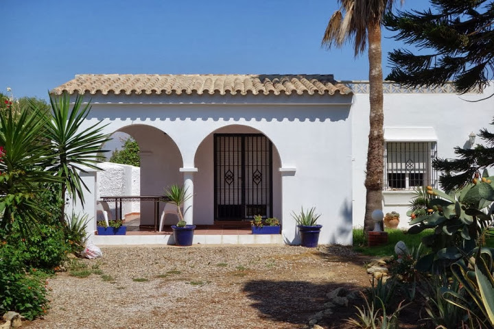 Studio Palacito front view